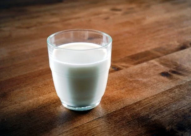 بیشترین مسافت بیرون پاشیدن شیر