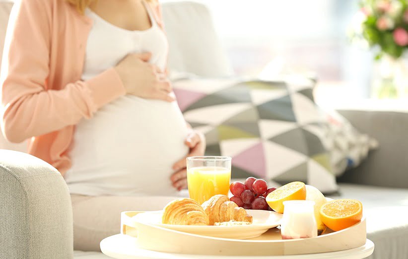 آشنایی با ۲۵ ابر خوراکی برای زنان باردار